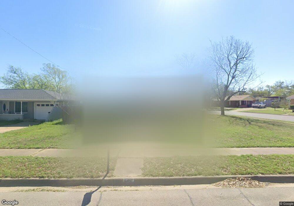 1319 Southern Blvd, Cleburne, TX 76033 - photo 1