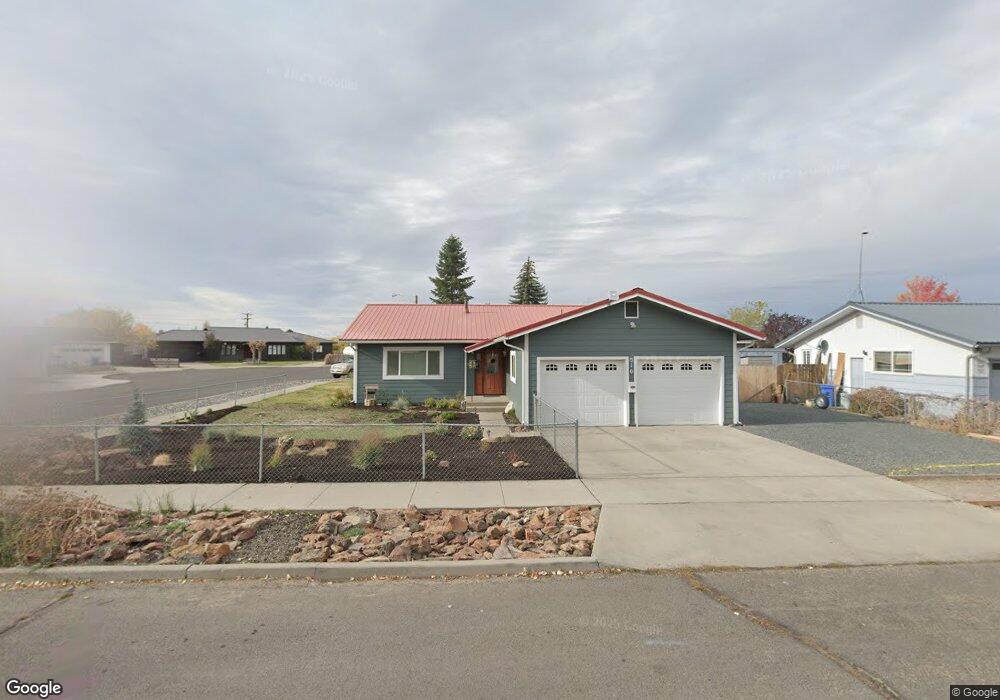 510 Mountain View, Lakeview, OR 97630 - photo 1