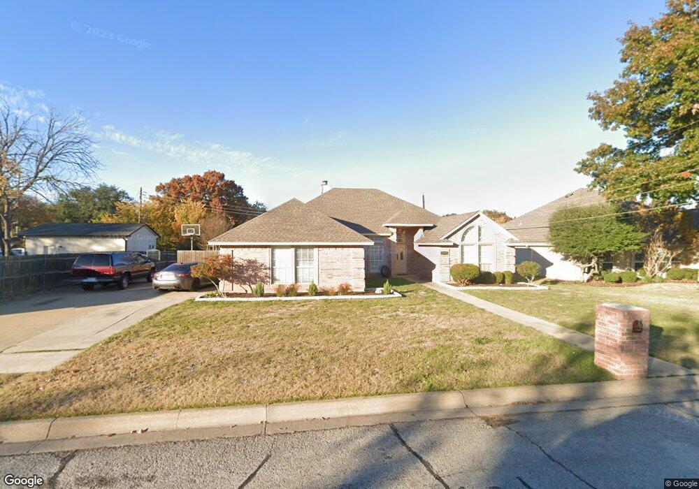 8905 Everglade Dr, North Richland Hills, TX 76182 - photo 1