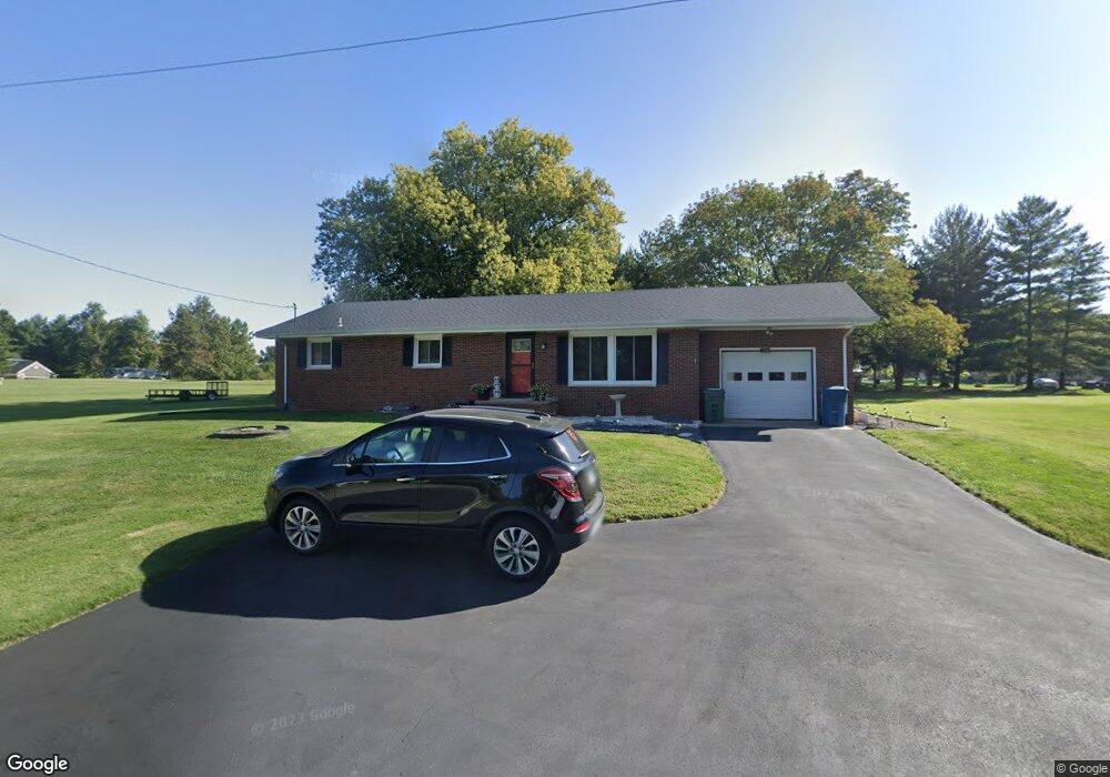 1006 Oberkfell Dr, Maryville, IL 62062 - photo 1