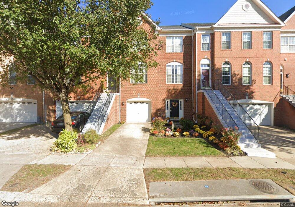 25502 Crossfield Dr, Chantilly, VA 20152 - photo 1