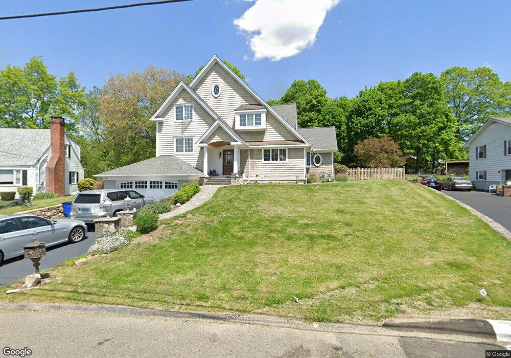 22 Inwood Rd, Trumbull, CT 06611 - photo 1