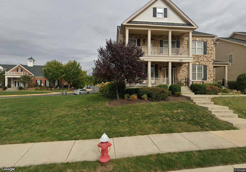 22609 Naugatuck Square, Ashburn, VA 20148 - photo 1