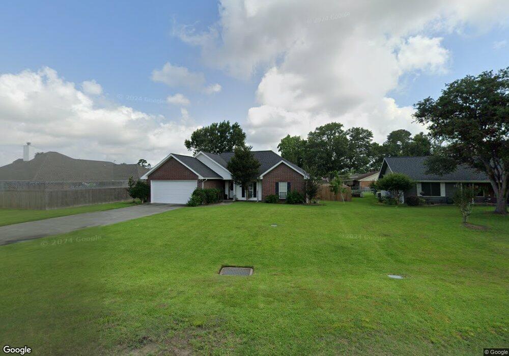 754 University Dr, Lake Charles, LA 70605 - photo 1