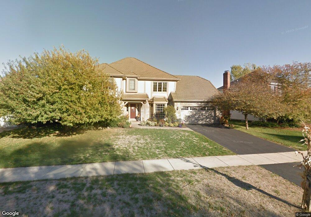 814 Raintree Dr, Naperville, IL 60540 - photo 1