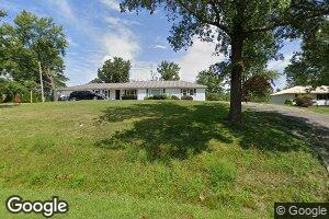 407 E North St, Edina, MO 63537