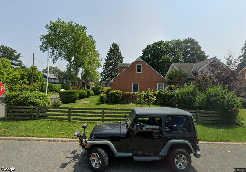 41 Sylvia St, Glen Head, NY 11545 - photo 1