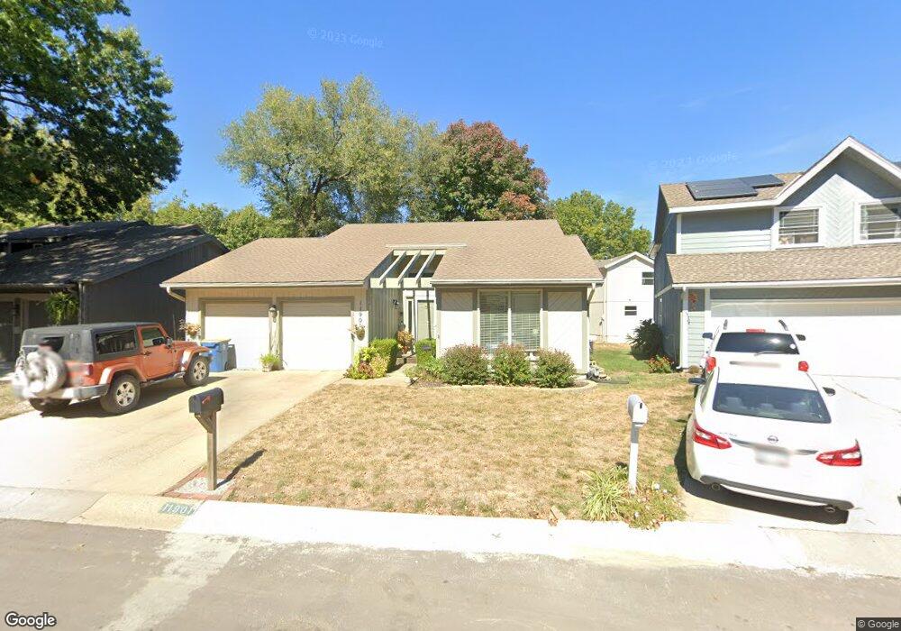 11901 W 66th Terrace, Shawnee, KS 66216 - photo 1