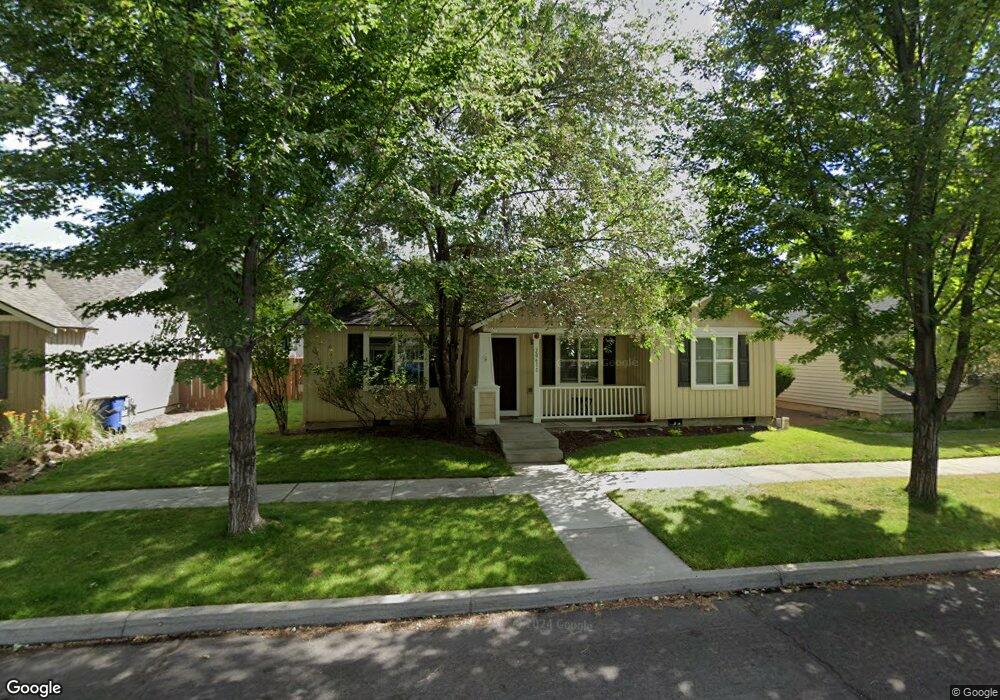 20611 Daisy Ln, Bend, OR 97702 - photo 1