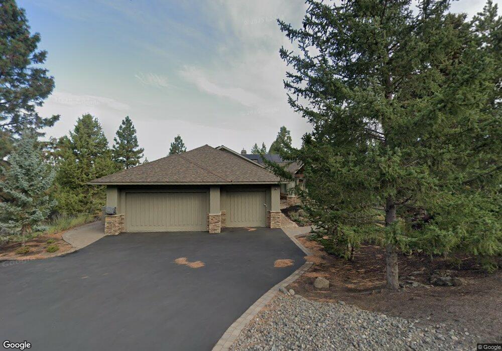 1906 NW Perspective Dr, Bend, OR 97701 - photo 1