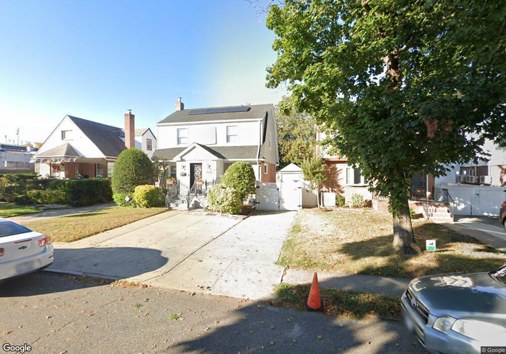 75-70 177th St, Flushing, NY 11366 - photo 1