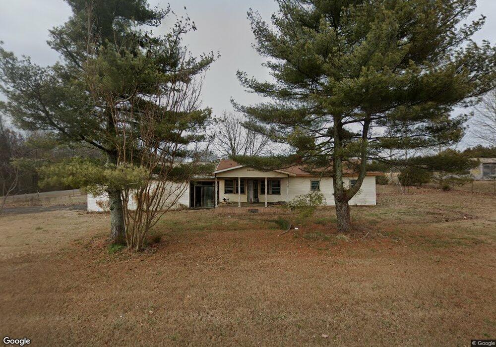 8495 Simpson Point Rd, Grant, AL 35747 - photo 1