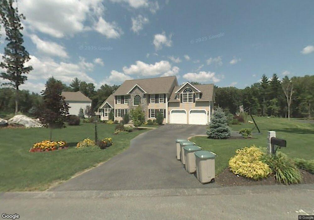 49 Heather Lee Ln, Pelham, NH 03076 - photo 1