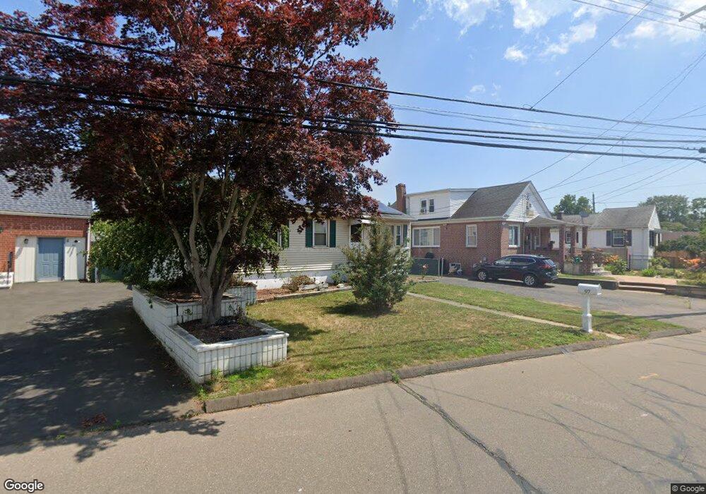 101 Thompson Ave, East Haven, CT 06512 - photo 1