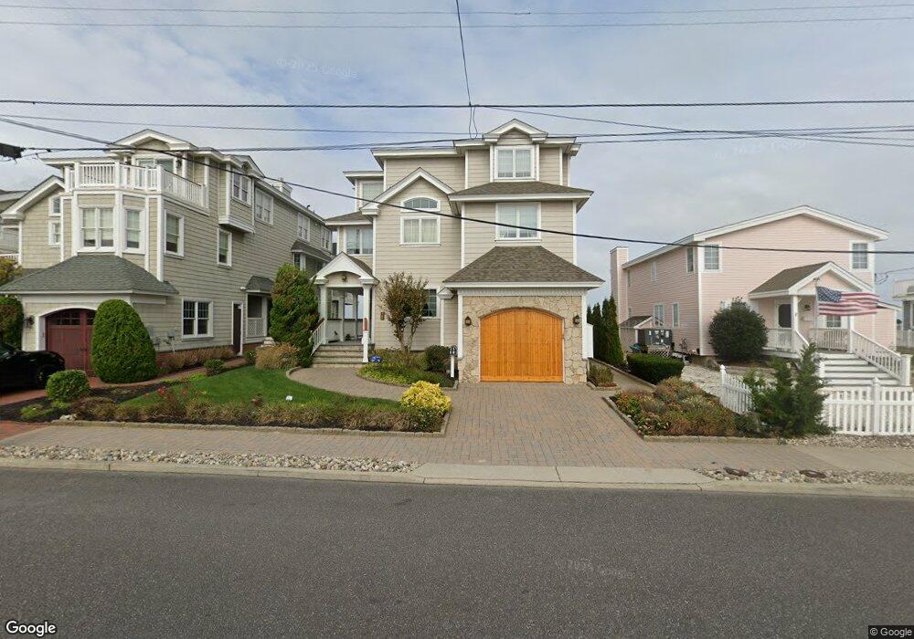 35 8th St W, Avalon, NJ 08202 - photo 1