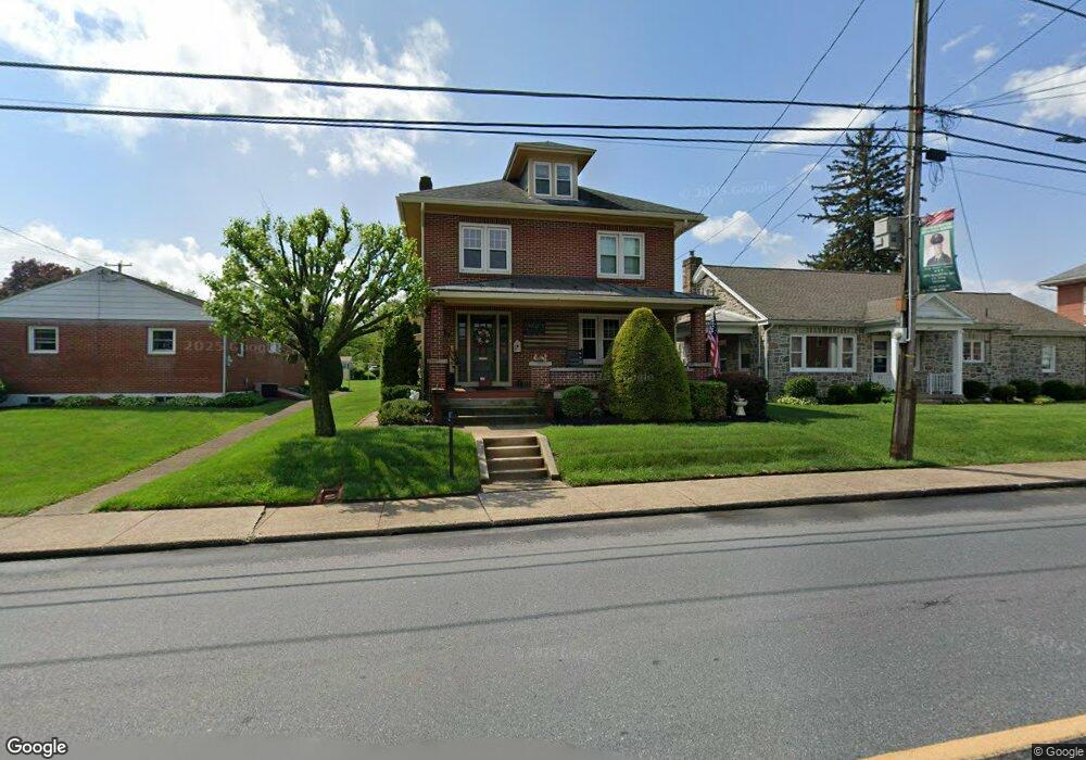 228 E Noble Ave, Shoemakersville, PA 19555 - photo 1