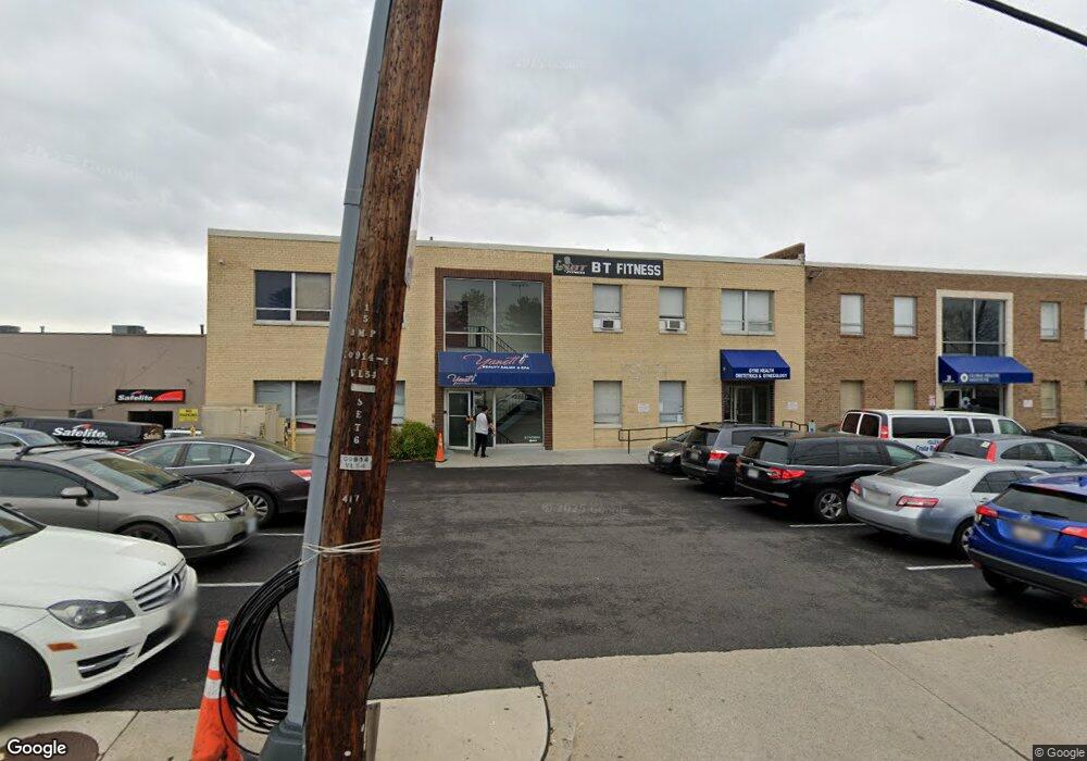 20 S Quaker Ln, Alexandria, VA 22314 - photo 1