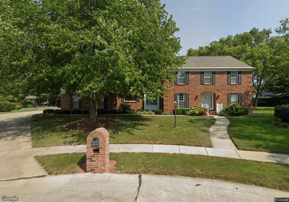 1301 Old Farm Rd, Champaign, IL 61821 - photo 1