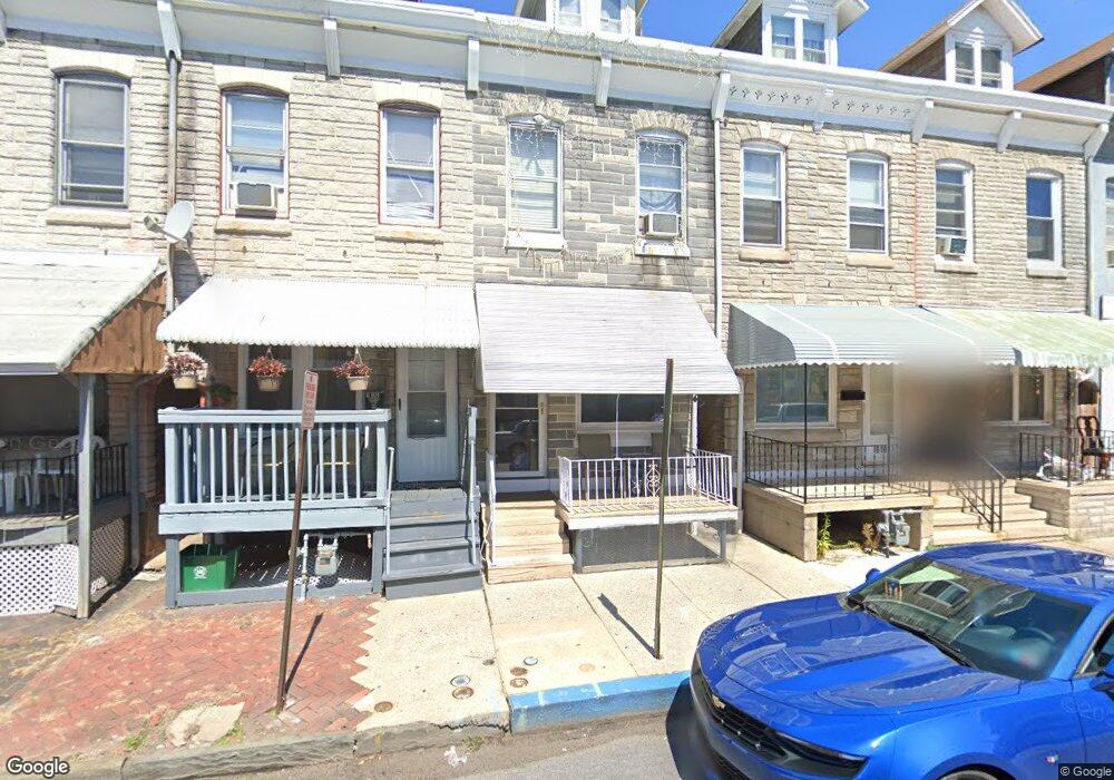 917 Perry St, Reading, PA 19604 - photo 1