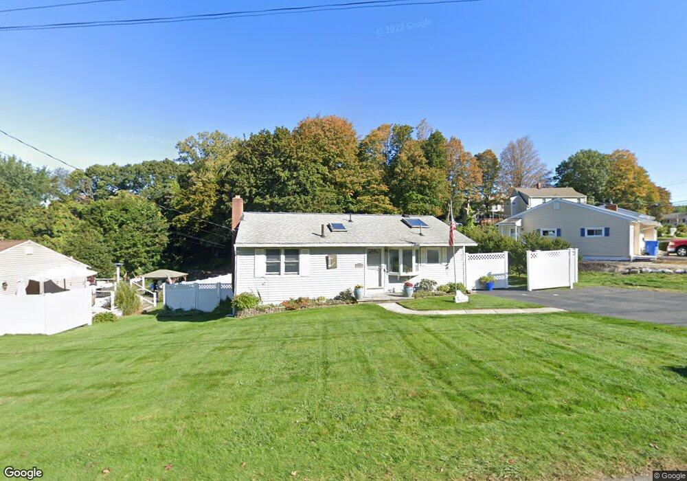 276 E Mountain Rd, Waterbury, CT 06706 - photo 1