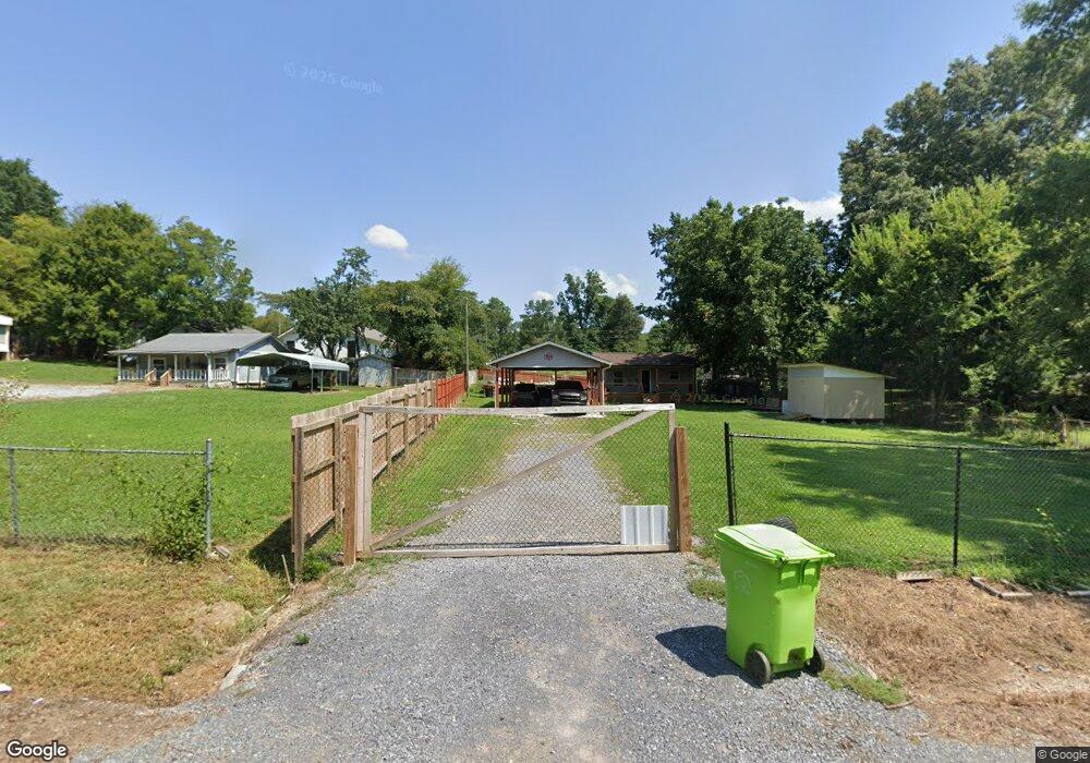 211 Downing St, Dalton, GA 30721 - photo 1
