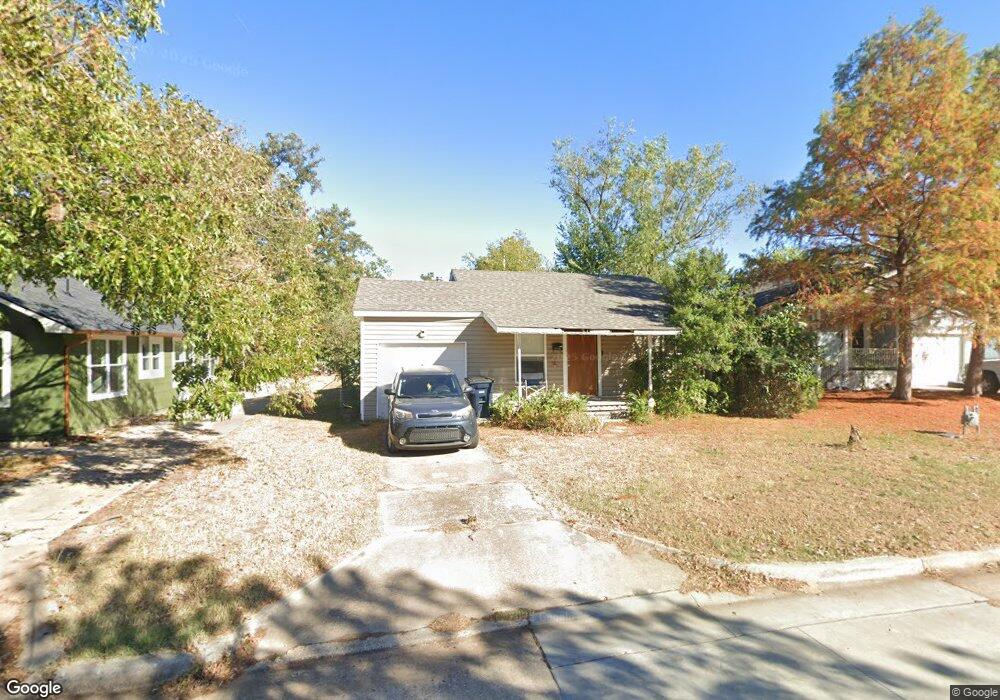 2107 N Chapman Ave, Shawnee, OK 74804 - photo 1