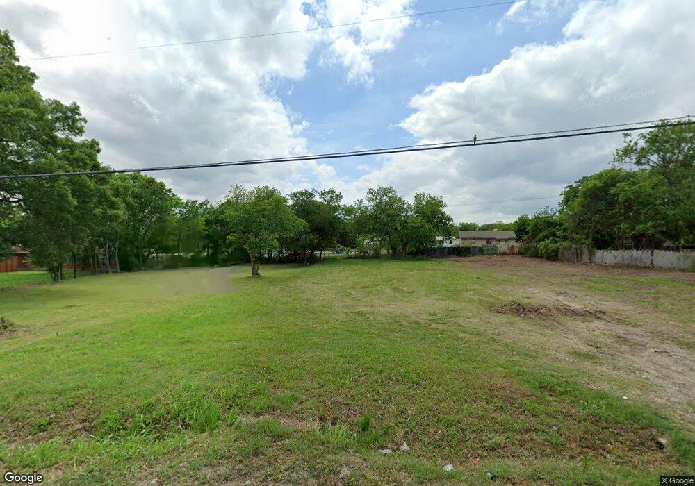 1507 Pittsfield St, Ennis, TX 75119 - photo 1