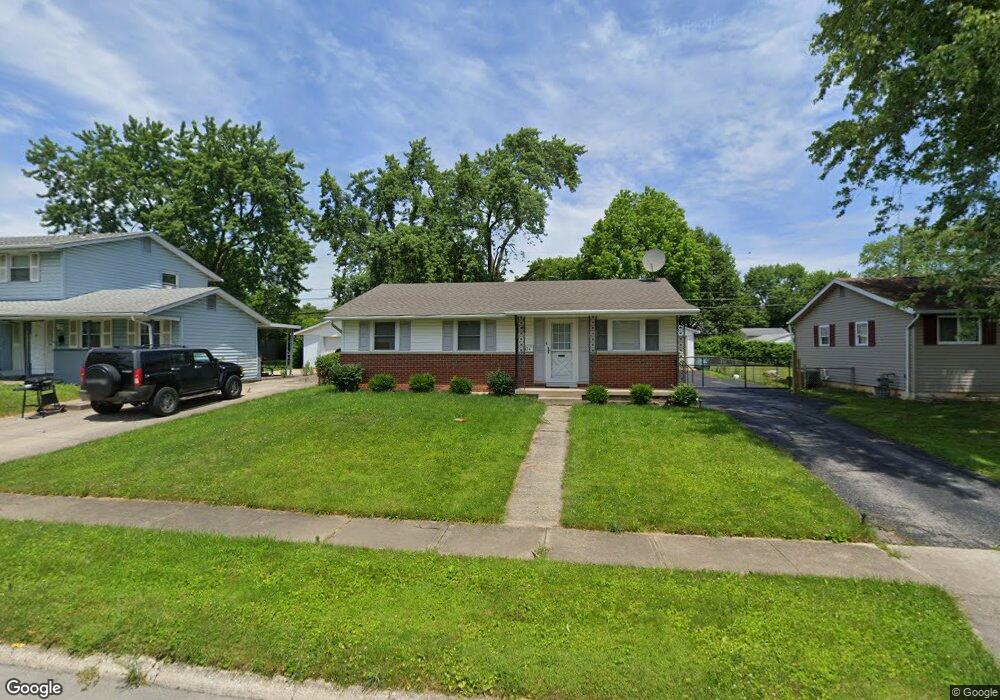 1424 Chesterton Square N, Columbus, OH 43229 - photo 1