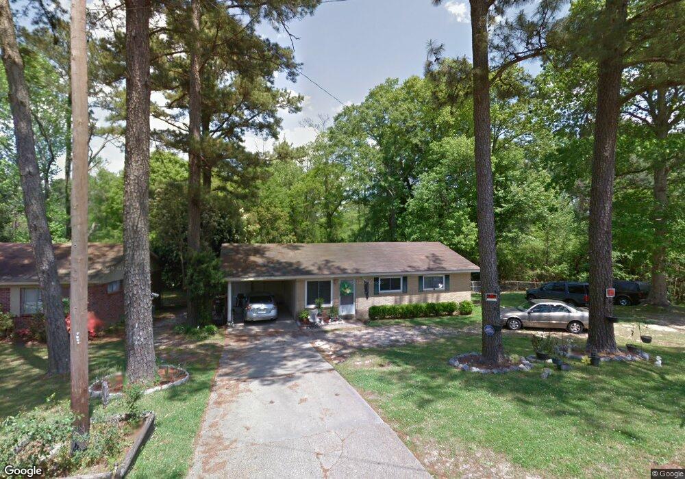 705 Choctaw Dr, Laurel, MS 39440 - photo 1