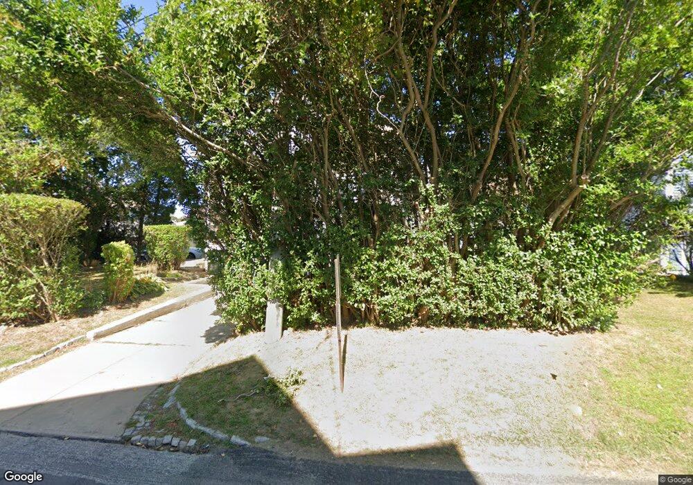 11 Crescent Rd, Middletown, RI 02842 - photo 1