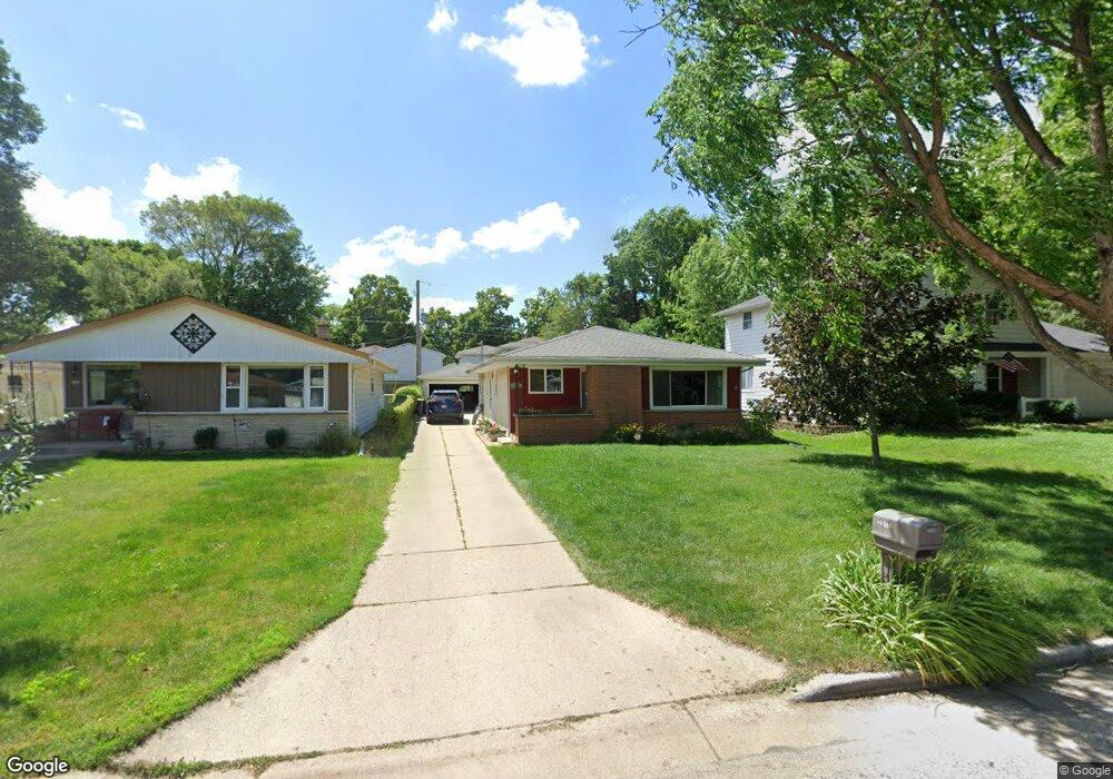 2015 N 115th St, Milwaukee, WI 53226 - photo 1