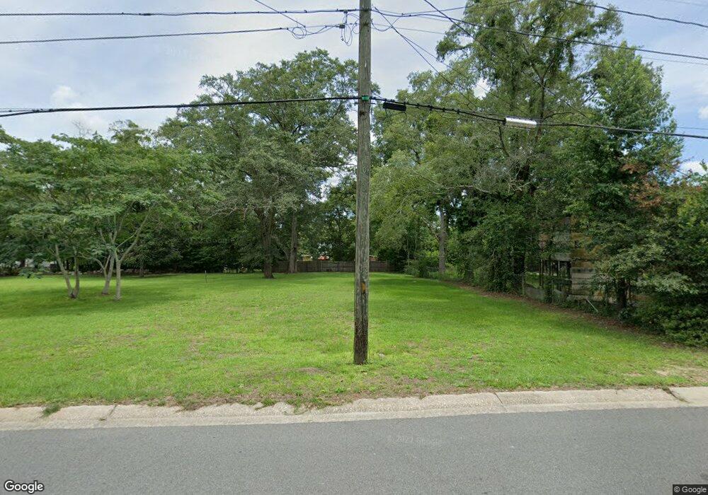 210 7th St NW, Moultrie, GA 31768 - photo 1