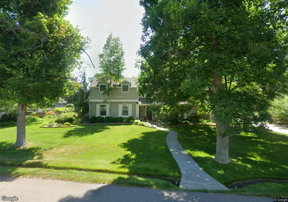 1860 Glen Dale Dr, Lakewood, CO 80215 - photo 1