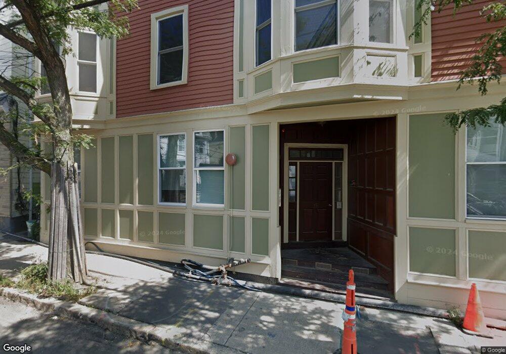 33 Summer St unit 3, Somerville, MA 02143 - photo 1