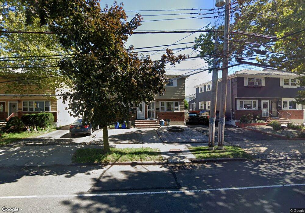 959 Targee St, Staten Island, NY 10304 - photo 1