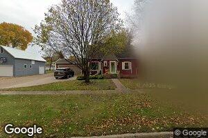 808 S 3rd Ave, Rock Rapids, IA 51246