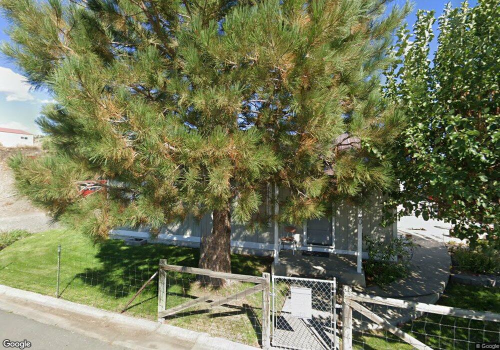 320 Council Dr, Mount Vernon, OR 97865 - photo 1