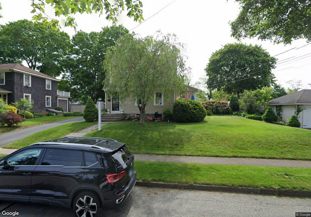 1 Avery St, Pawcatuck, CT 06379 - photo 1