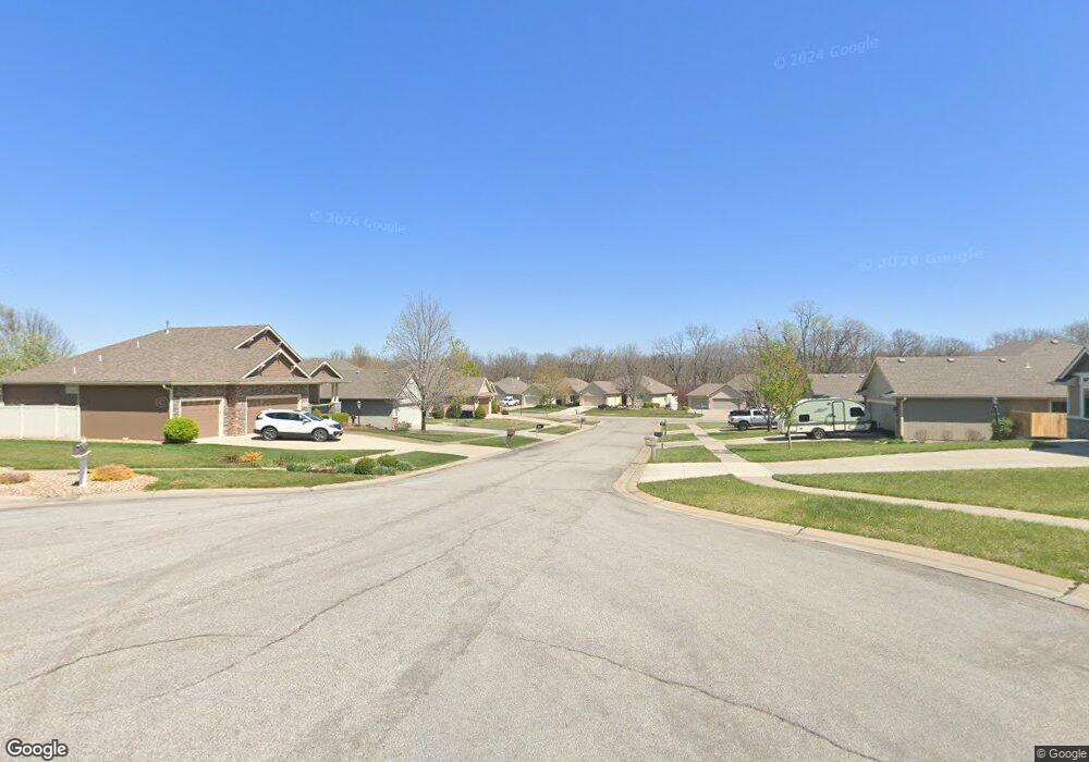 8845 SW 39th Ct, Topeka, KS 66610 - photo 1