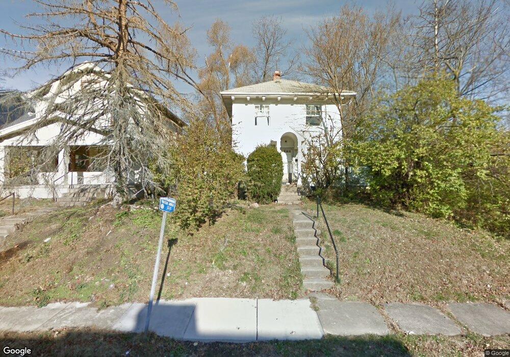 349 E Maplewood Ave, Dayton, OH 45405 - photo 1