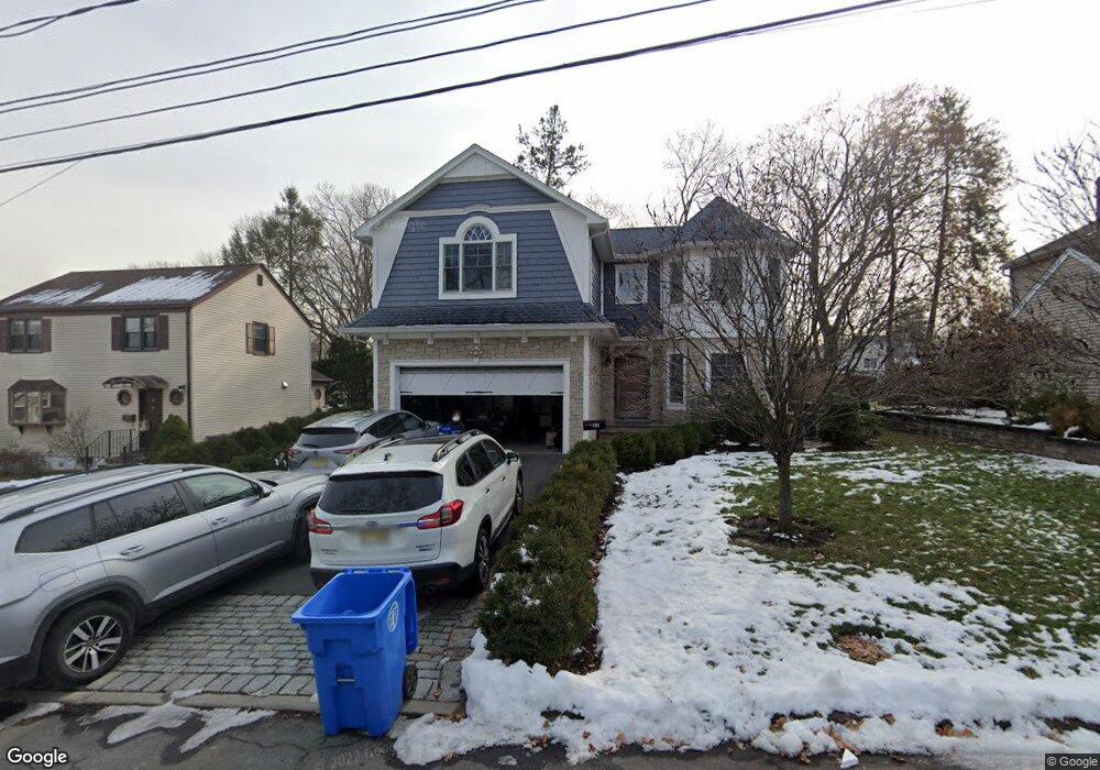 22 Somerset Rd, Tenafly, NJ 07670 - photo 1