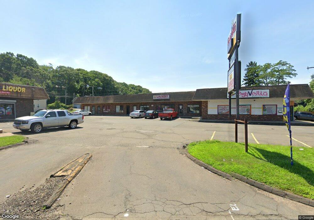 920 Foxon Rd unit 2, East Haven, CT 06513 - photo 1