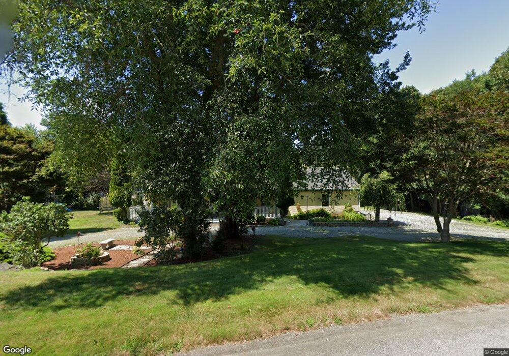 211 Gondola Ave, Jamestown, RI 02835 - photo 1