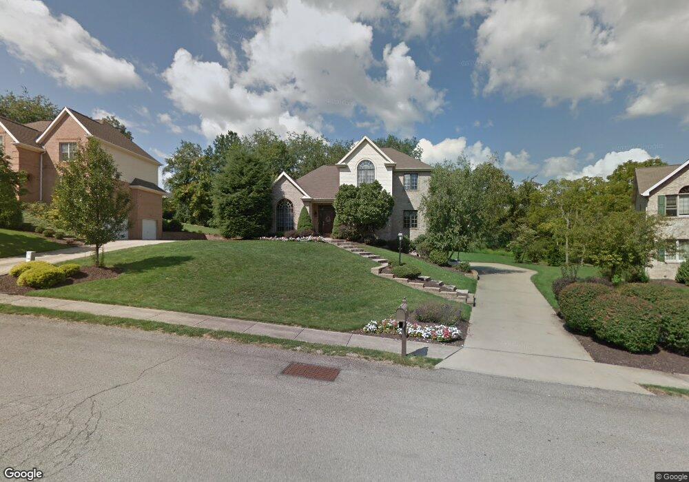 305 Barberry Ct, Mars, PA 16046 - photo 1