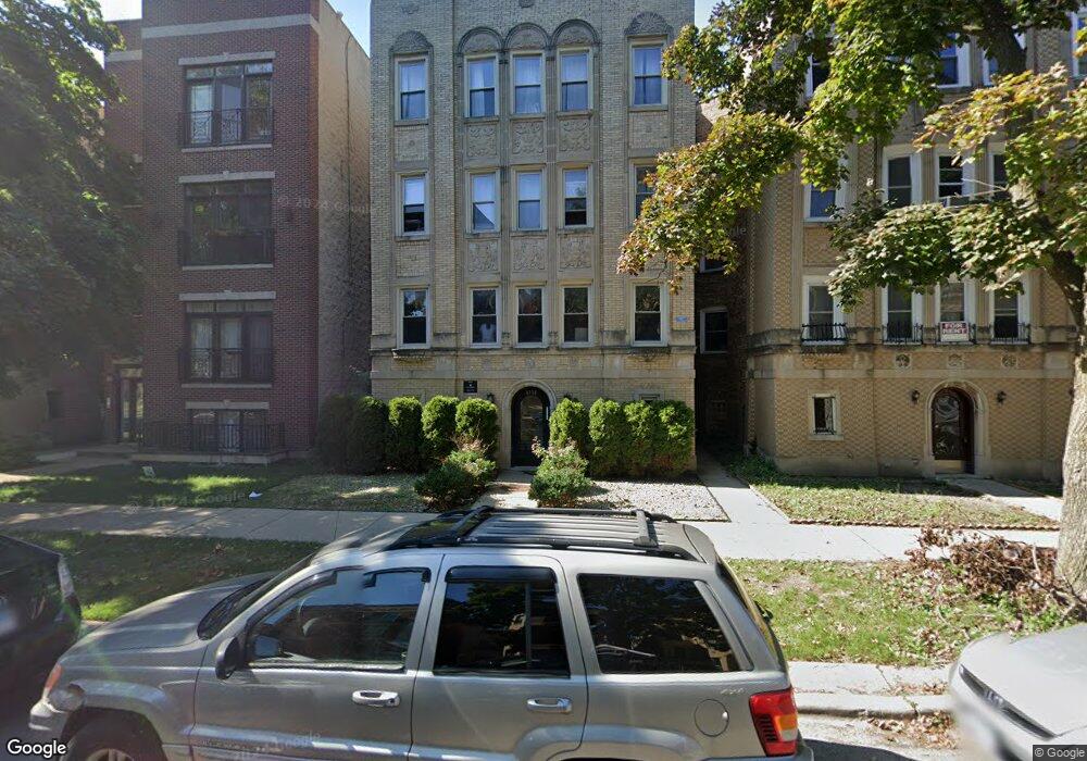 6136 N Mozart St unit 2, Chicago, IL 60659 - photo 1