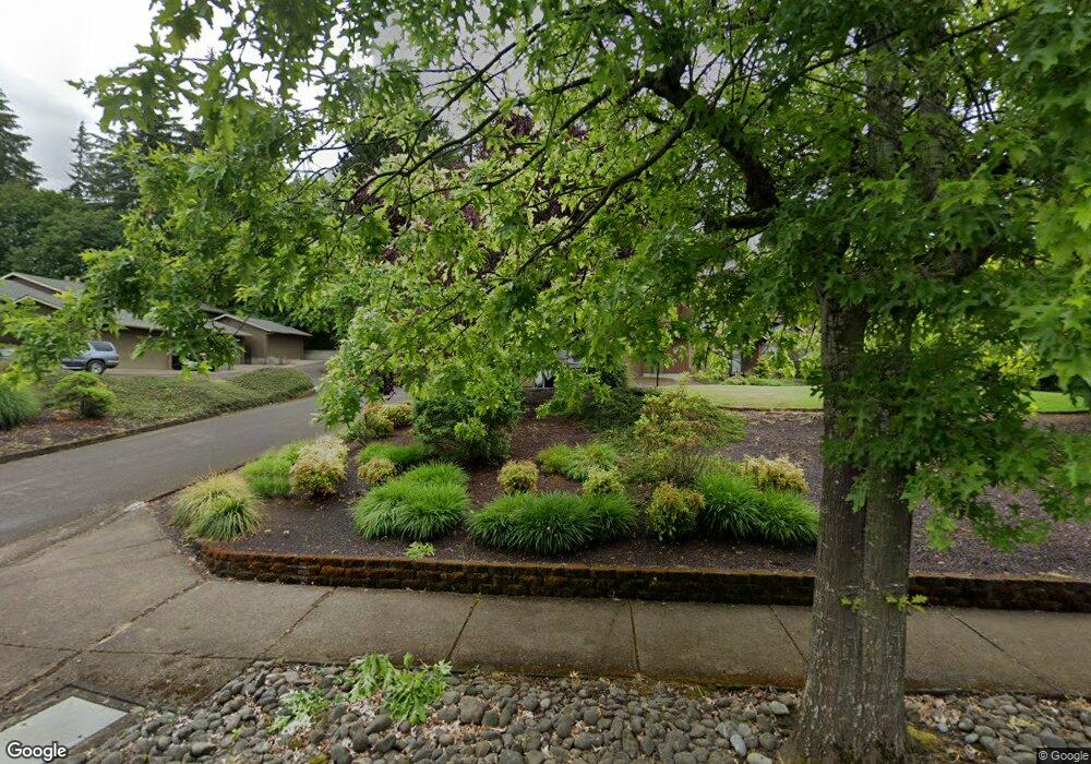 2221 Ridgeway Dr, Eugene, OR 97401 - photo 1