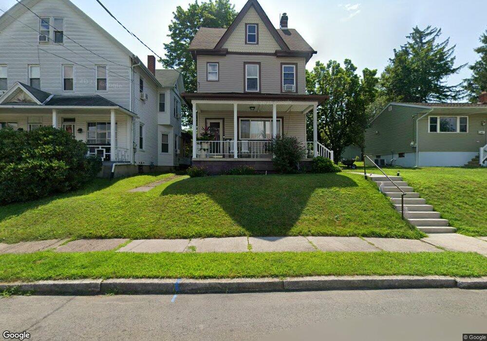 824 Center St, Jim Thorpe, PA 18229 - photo 1
