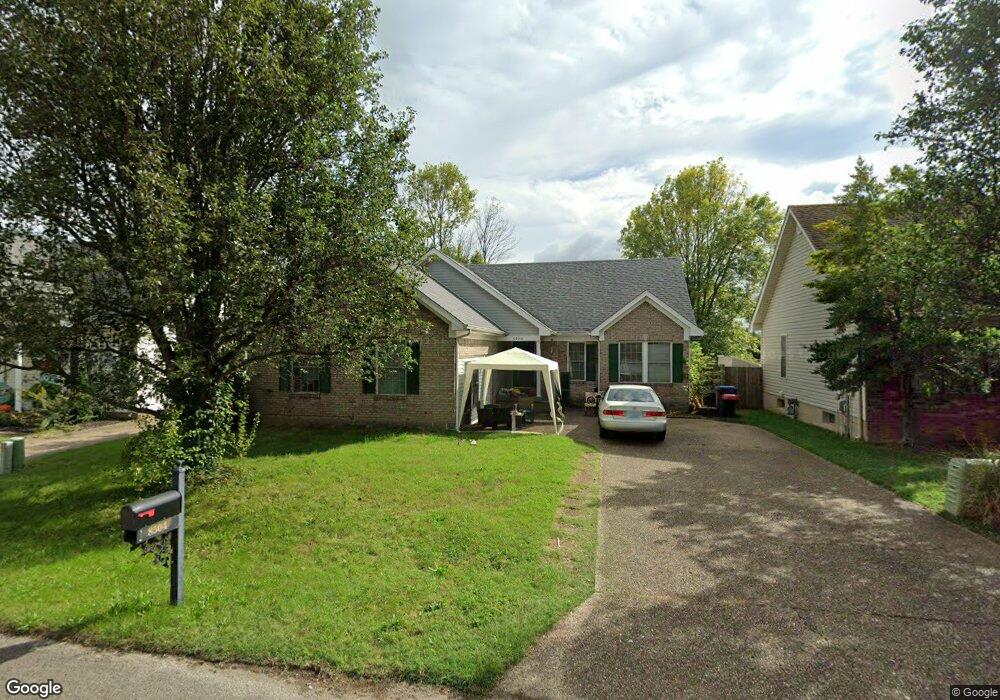 8504 Tiffany Brooke Ct, Louisville, KY 40228 - photo 1