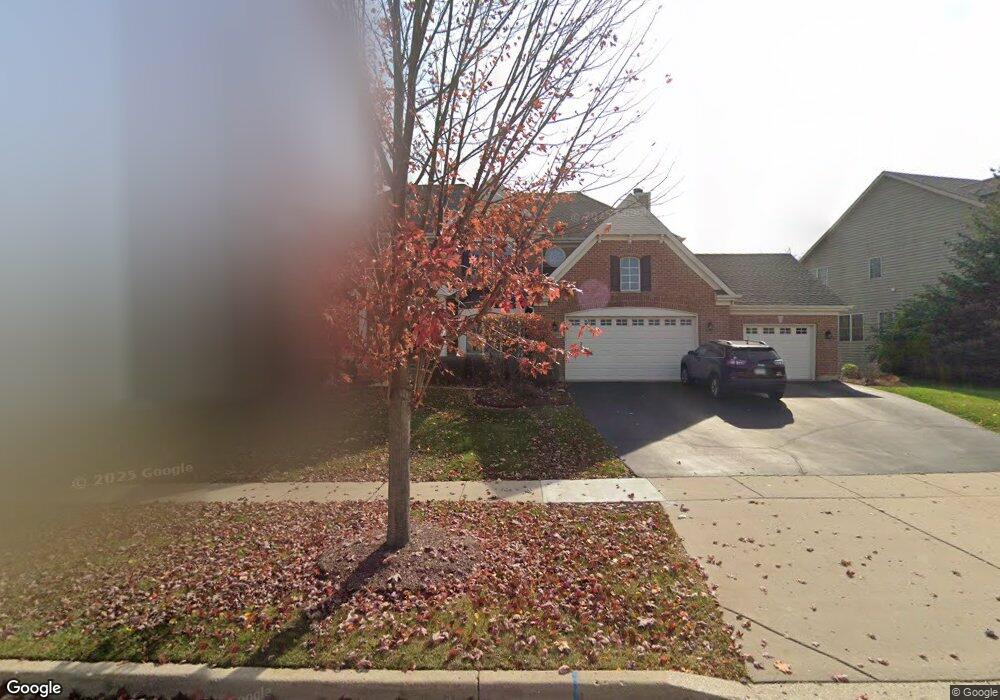 3201 Nottingham Dr, Algonquin, IL 60102 - photo 1