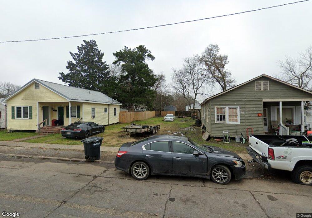 713 Providence St, New Iberia, LA 70560 - photo 1